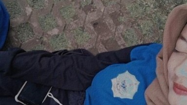arah balik pulang sekolah di lorongan sepi pegang nenen