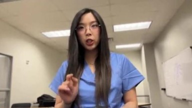 skandal dengan dokter yang sangat cantik | kingobkep
